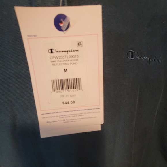 2 CHAMPION HOODIES - Picture 3 of 5